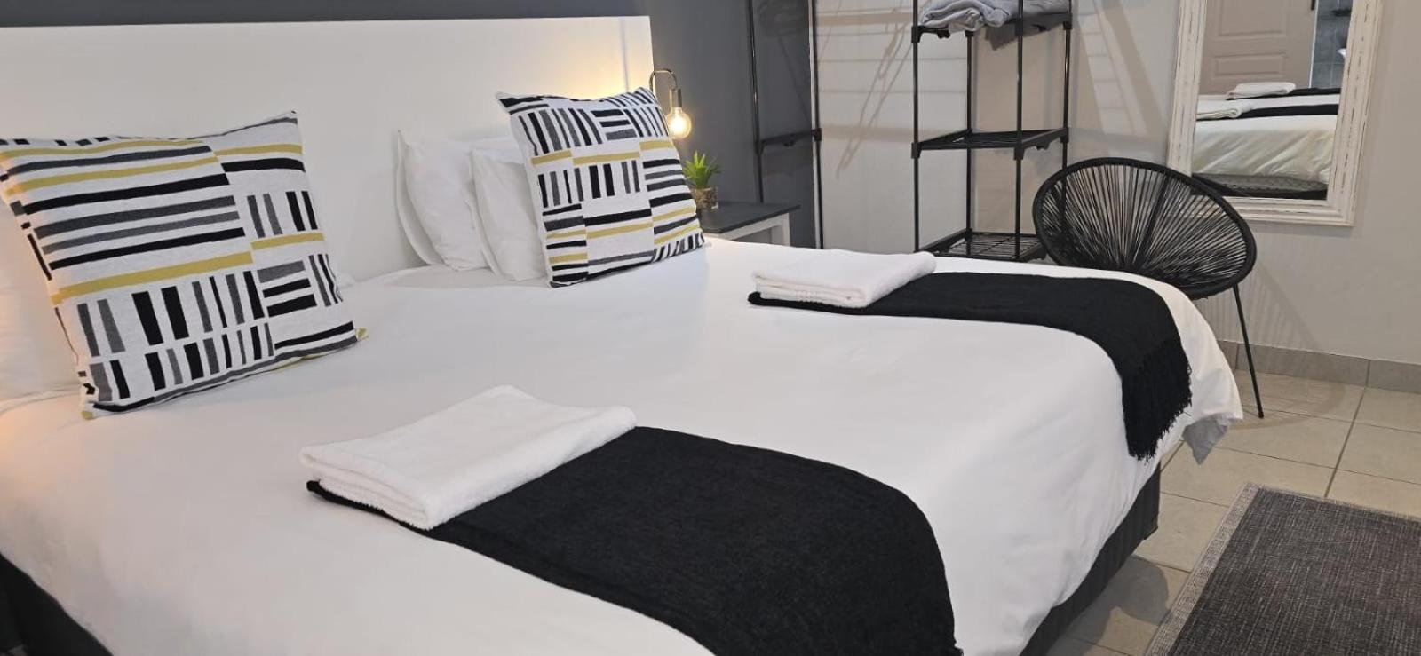 The Lantern Guesthouse Bloemfontein Exterior photo